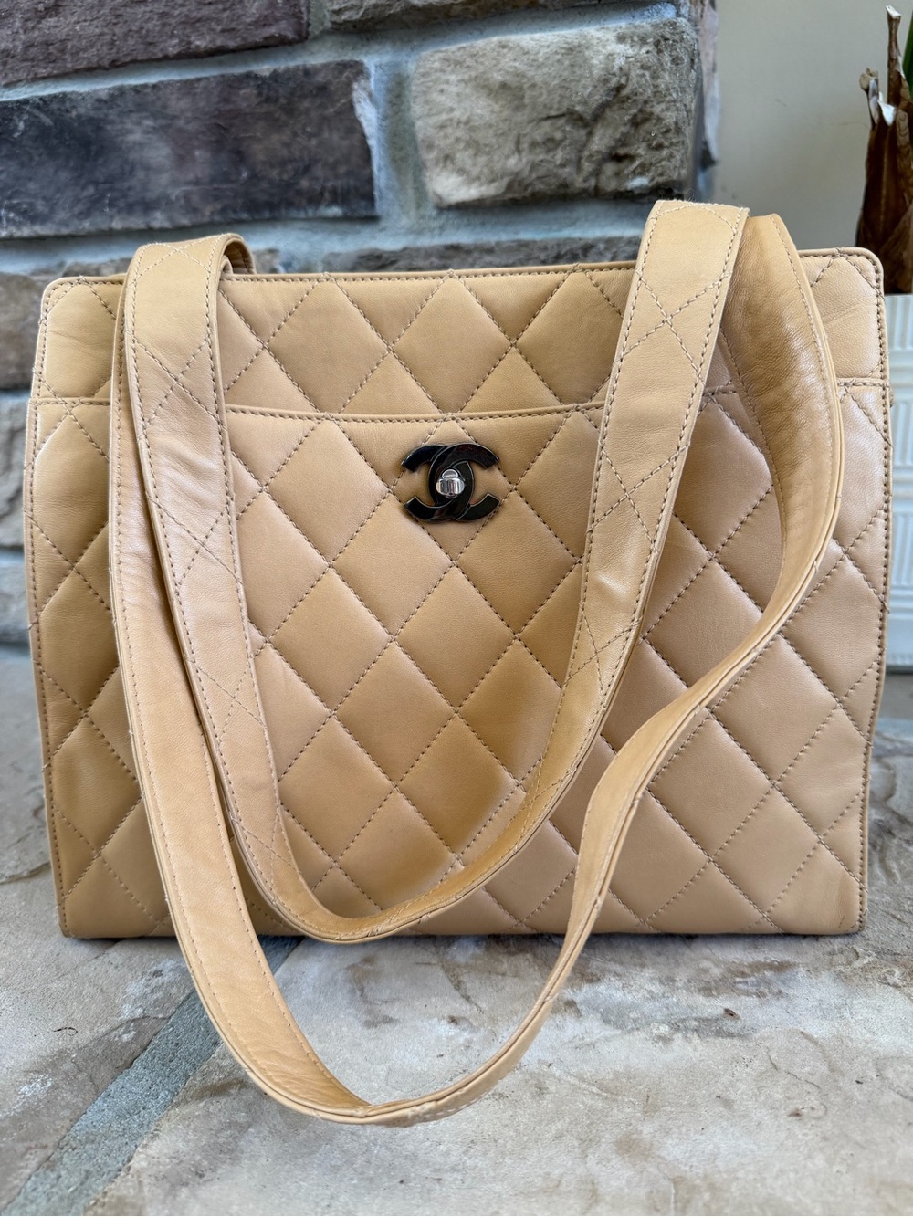 CHANEL Quilted Beige Leather Shoulder Bag with CC Turn-Lock